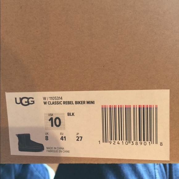 Used Ugg soft boot - Picture 2 of 7